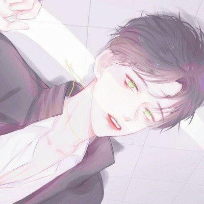 许昌一大楼两名施工人员悬挂半空